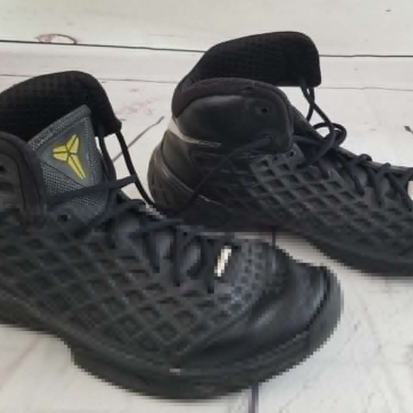 kobe 3 black
